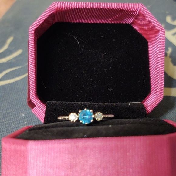 Aquamarine and white topaz 925 silver ring - Picture 2 of 4